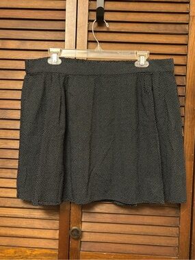 Old Navy Black Skirt with White Microdots